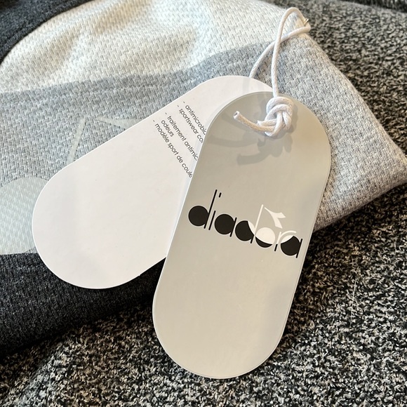 2/$25 Boys Diadora long sleeve tee - Picture 4 of 4